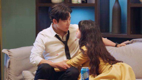 Forever Love Season 1 Episode 21 - You Bad Man, You Kissed and Ran