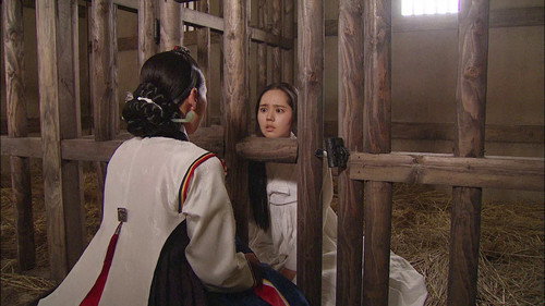 The Moon Embracing the Sun Season 1 Episode 13 - Witch Hunts