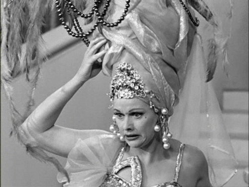 I Love Lucy Season 4 Episode 18 - Lucy Gets in Pictures