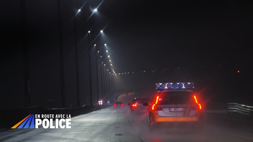 En route avec la police Season 2 Episode 4 - Episode 4