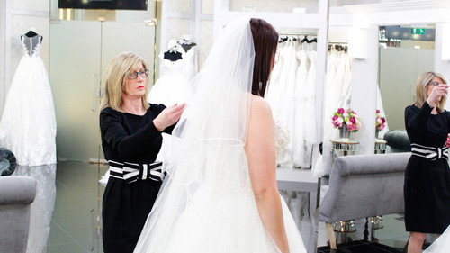 Say Yes to the Dress UK Season 2 Episode 24 - The Bride vs Mum Show