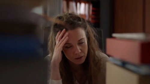 Episode 1879 still