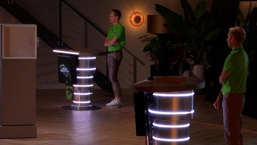 Episode 121 still