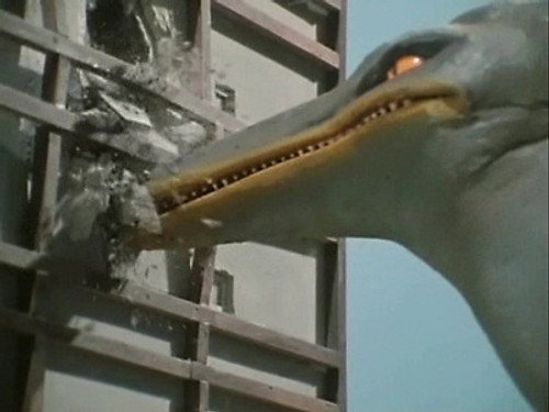 Dinosaur War Izenborg Season 1 Episode 2 - Good and close call! Love