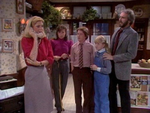 Family Ties Season 2 Episode 22 - Working At It