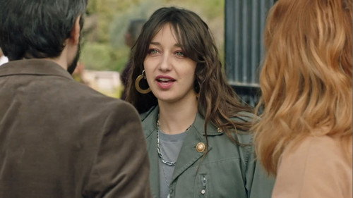 Episode 405 still