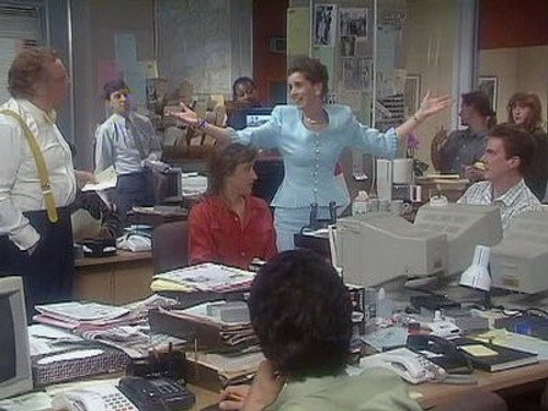 Drop the Dead Donkey Season 2 Episode 8 - Don't Mention the Arabs