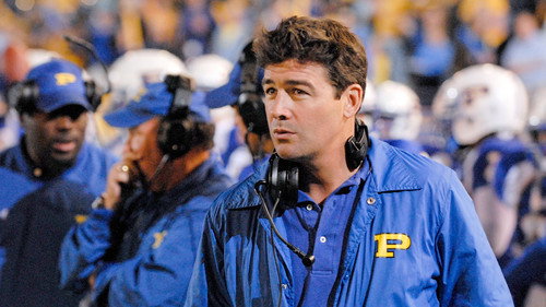 Friday Night Lights Season 3 Episode 9 - Game of the Week