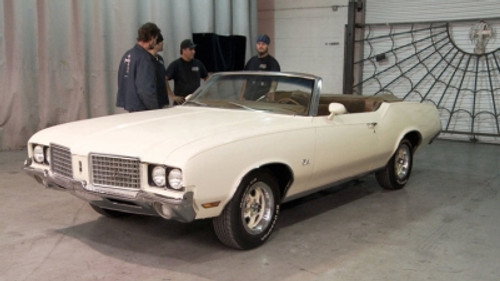 Counting Cars Season 4 Episode 11 - Burning Out