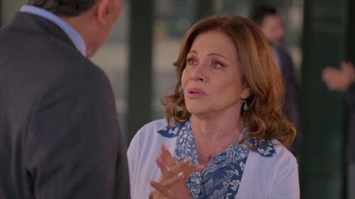 Mrs. Garcia and Her Daughters Season 1 Episode 16 - La casa soñada