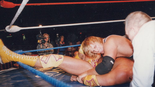 Dark Side of the Ring Season 2 Episode 10 - The Final Days of Owen Hart