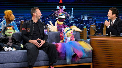 The Weirdos ft. Chris Martin of Coldplay, Bryce Dallas Howard still