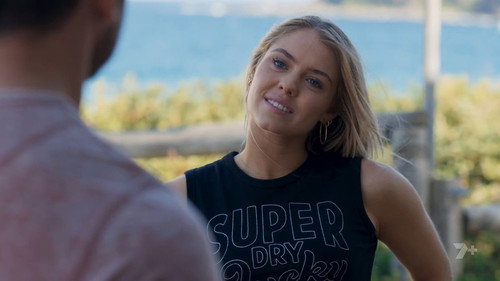 Episode 8459 still