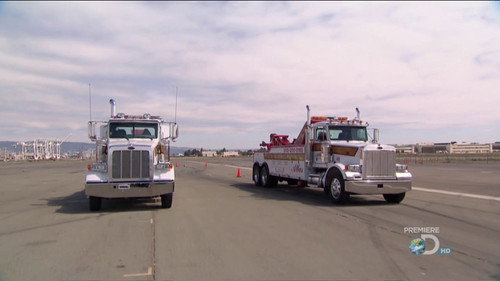 MythBusters Season 7 Episode 1 - Demolition Derby