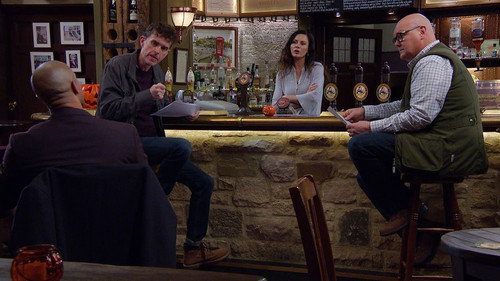 Episode 9175 (Mon 1st Nov 2021) still