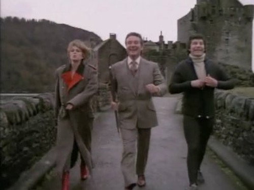 The New Avengers Season 1 Episode 1 - The Eagle's Nest