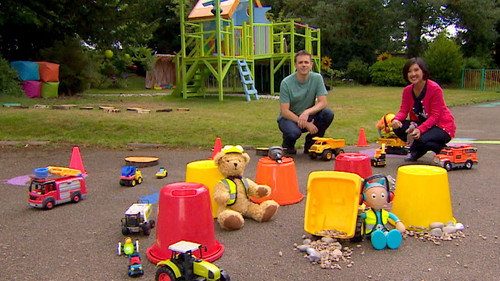 Show Me Show Me Season 5 Episode 8 - Digging and Roadworks