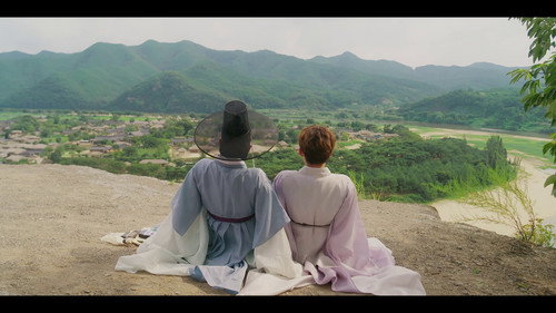 Tinted with You Season 1 Episode 1 - Foreigner