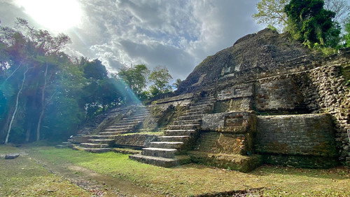 NOVA Season 48 Episode 25 - Ancient Maya Metropolis