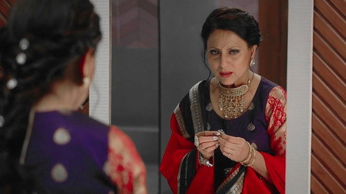 Will Amruta uncover the truth still