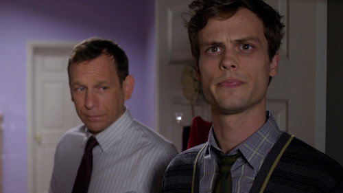 Criminal Minds Season 6 Episode 22 - Out of the Light