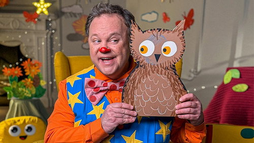 CBeebies Bedtime Stories Season 2 Episode 12 - Mr Tumble - Wow! Said the Owl: A First Book of Colours