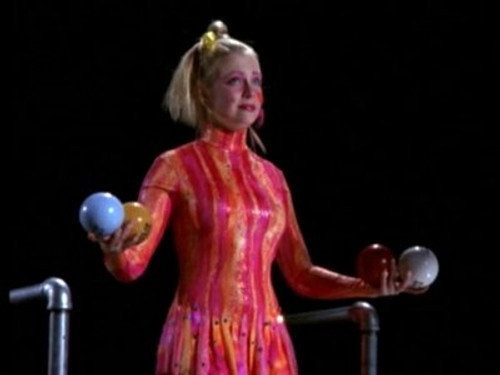 Sabrina, the Teenage Witch Season 7 Episode 15 - Cirque du Sabrina