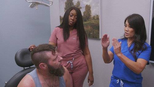 Dr. Pimple Popper: Breaking Out Season 2 Episode 4 - The Danger Triangle