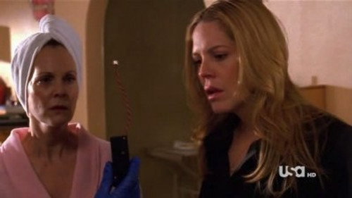 In Plain Sight Season 2 Episode 9 - Who's Bugging Mary?