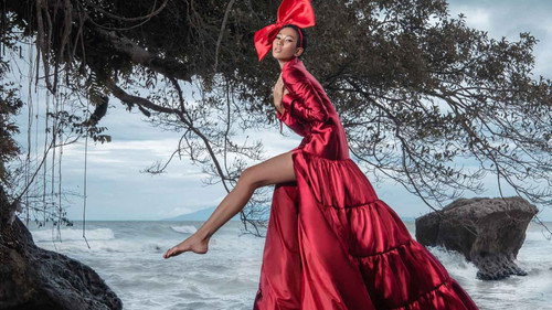 Indonesia's Next Top Model S1E17 — The Girl Who Makes Everyone Emotional