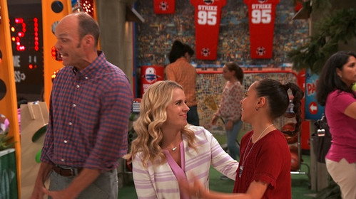 Nicky, Ricky, Dicky & Dawn Season 3 Episode 8 - To Be Invited or Not to Be
