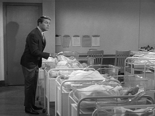 My Favorite Martian Season 2 Episode 27 - Uncle Baby