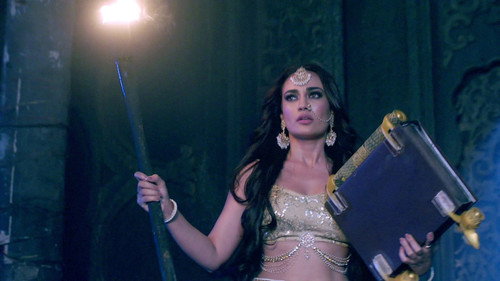 Naagin Season 3 Episode 100 - Bela Learns About Shivangi's Fate!