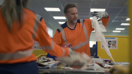 Episode 207 still