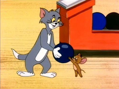 The Tom and Jerry Show Season 1 Episode 12 - The Super Bowler