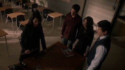 undefined Season 3 Episode 21 - The Fox and the Wolf