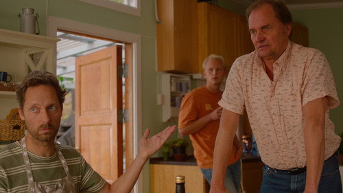 Neste sommer Season 12 Episode 4 - Beach Chaos & Pearls Before Swine