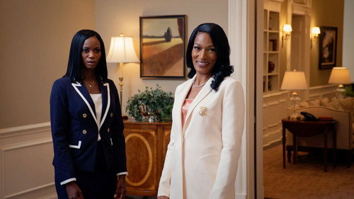 Tyler Perry's The Oval Season 2 Episode 16 - Familiar Faces