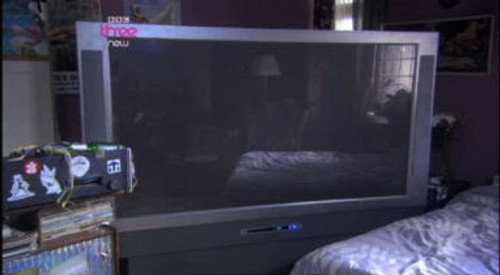 Ideal Season 4 Episode 7 - The Television