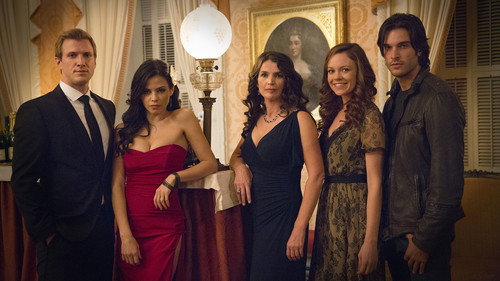 Episode 2079 still