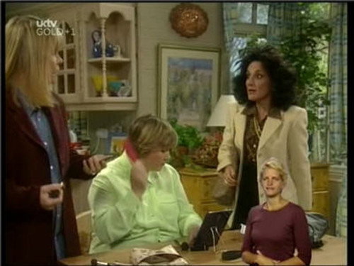 Birds of a Feather Season 8 Episode 4 - Baggage