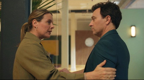 Anna Comes Home Season 2 Episode 10 - Episode 10