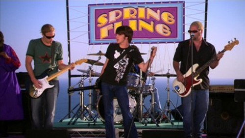 Zoey 101 Season 1 Episode 9 - Spring Fling