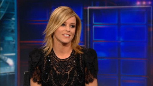 Elizabeth Banks still