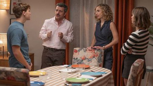 4 estrellas Season 2 Episode 5 - Episode 5