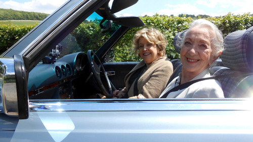 Celebrity Antiques Road Trip Season 3 Episode 3 - Anne Reid and Thelma Barlow