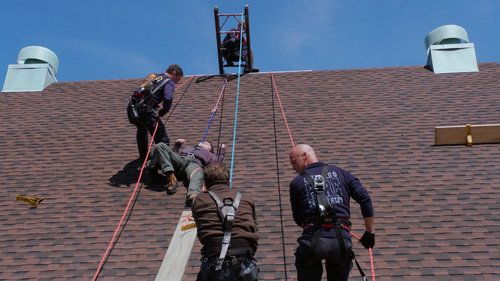 Chicago Fire Season 1 Episode 5 - Hanging On