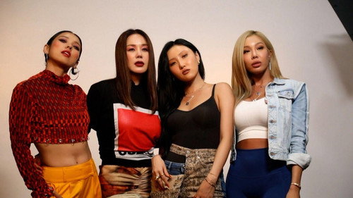 Refund Sisters (6) still