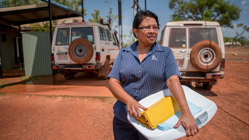 Hello Stranger Season 1 Episode 4 - Pregnant and 300km From Hospital