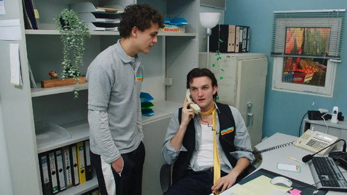 The Discounters Season 3 Episode 9 - Episode 9